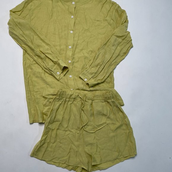 Two Piece Amazon Set - Picture 2 of 11